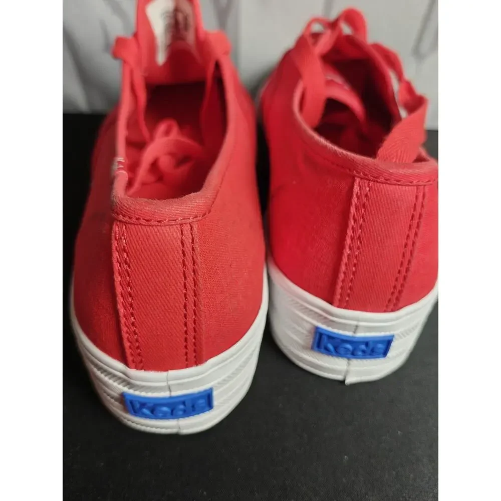 KEDS Women's 7 Red Linen Point Lace Up Sneakers New Blemishes